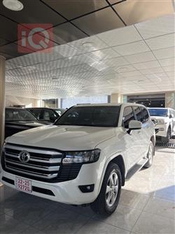 تۆیۆتا لاند کروزەر